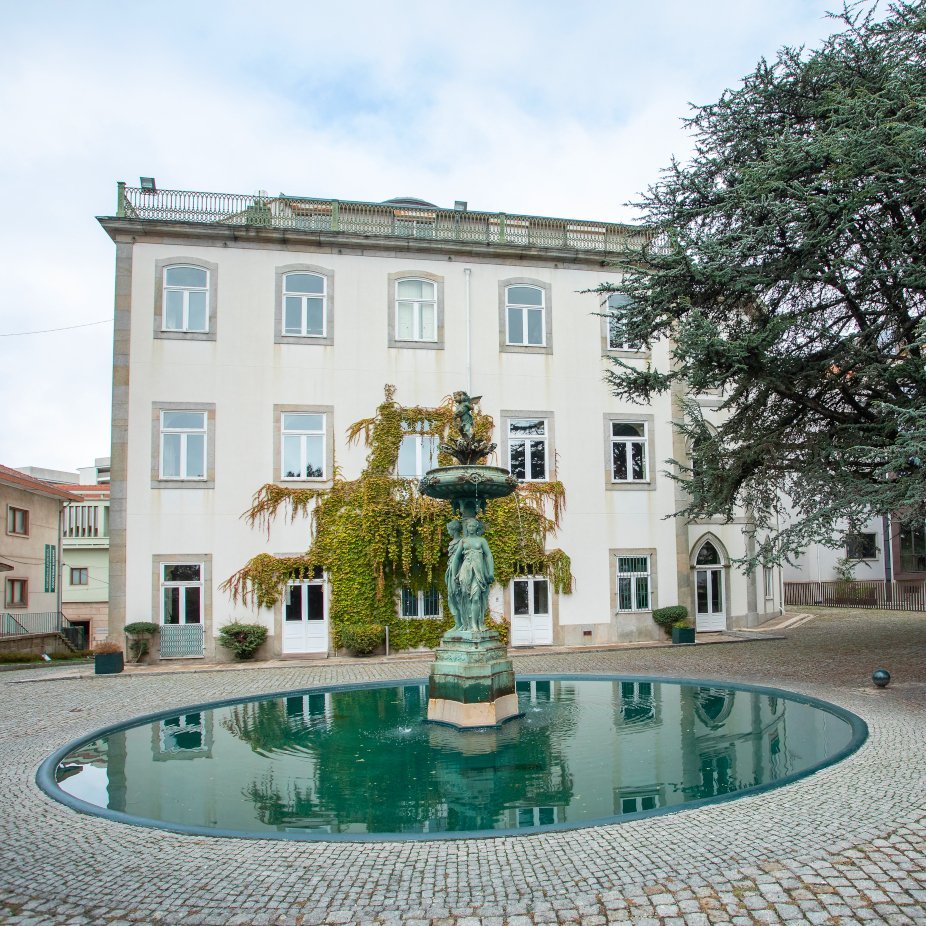 Instala&ccedil;&otilde;es
