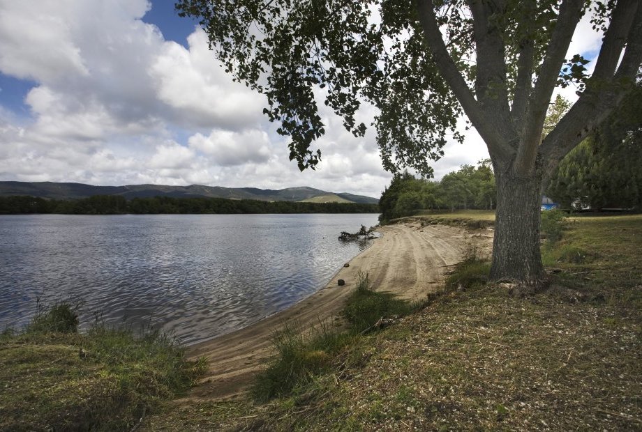 Praia Fluvial de Lenta